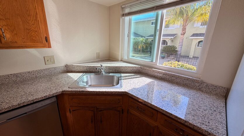 43160 Starr St - Fremont - California - 2 bed, 2.5 bath rental property