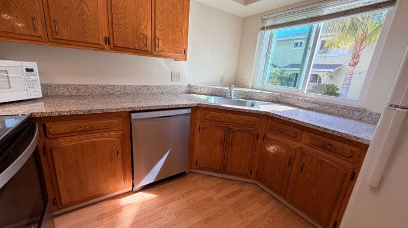 43160 Starr St - Fremont - California - 2 bed, 2.5 bath rental property