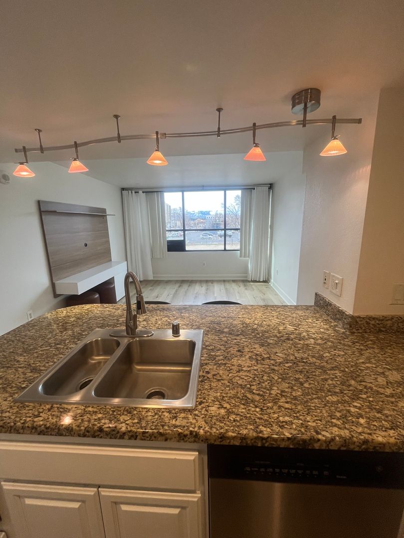 450 N. Arlington Ave Unit 303 - Reno - Nevada - 1 bed, 1 bath rental property