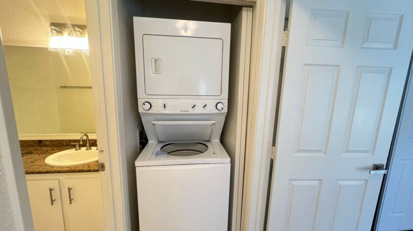 460 Elm Drive Unit 204 - Las Vegas - Nevada - 1 bed, 1 bath rental property