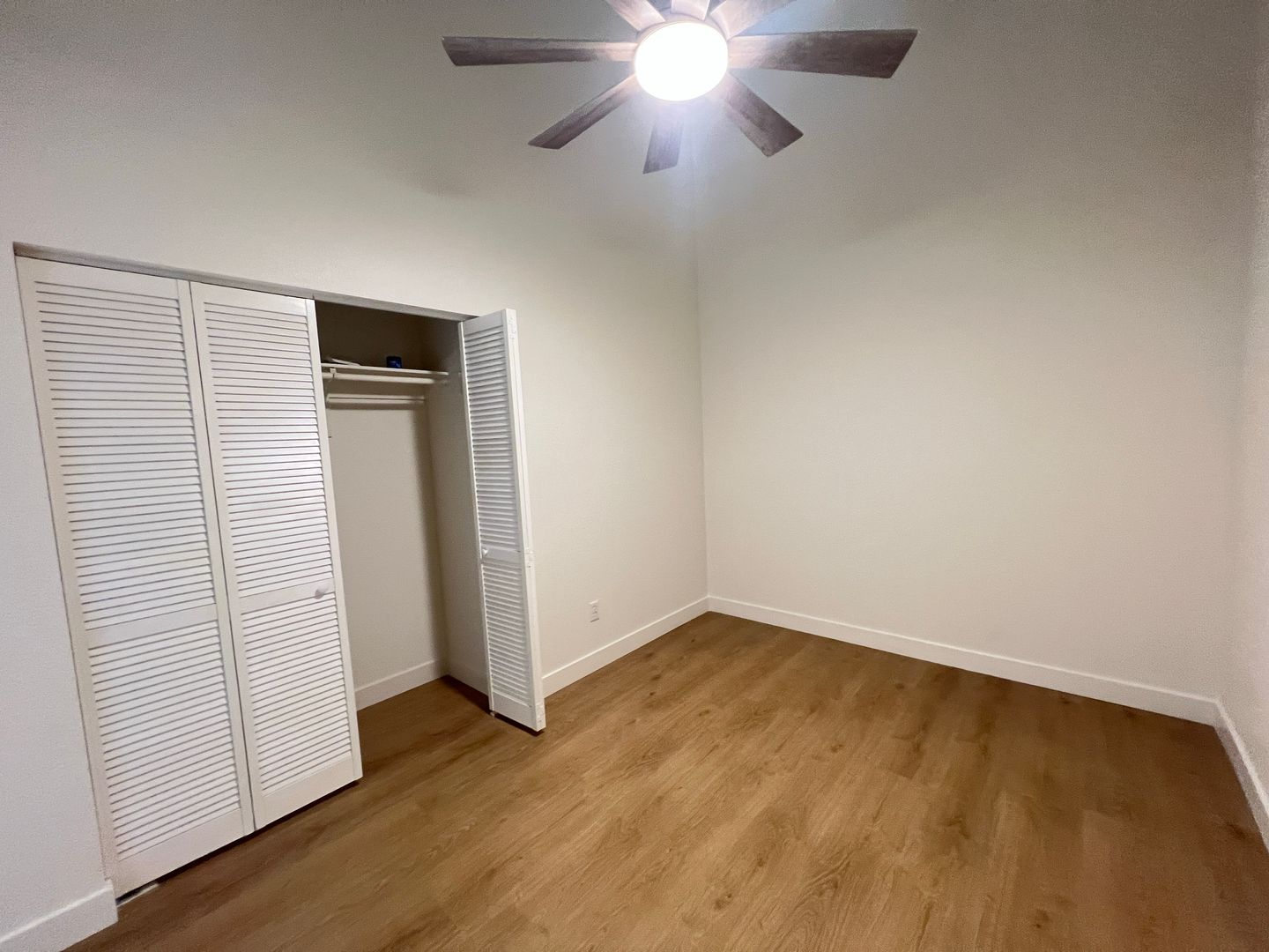 460 Elm Drive Unit 204 - Las Vegas - Nevada - 1 bed, 1 bath rental property