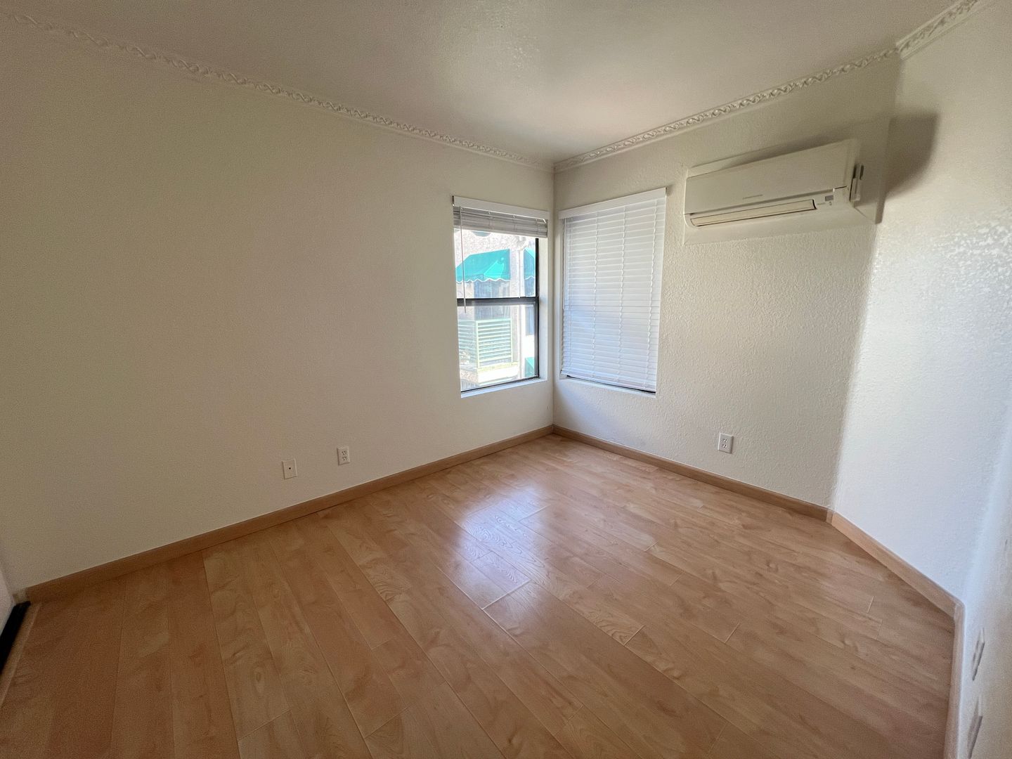 460 Elm Drive Unit 204 - Las Vegas - Nevada - 1 bed, 1 bath rental property
