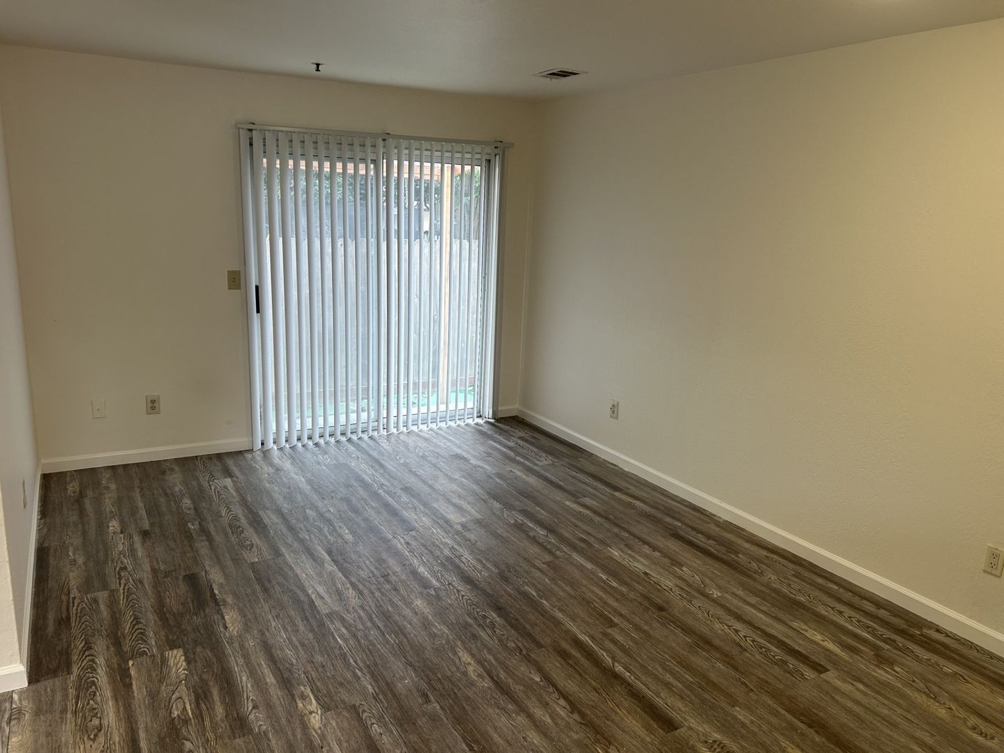 463 Coffield Ave - Napa - California - 2 bed, 1 bath rental property