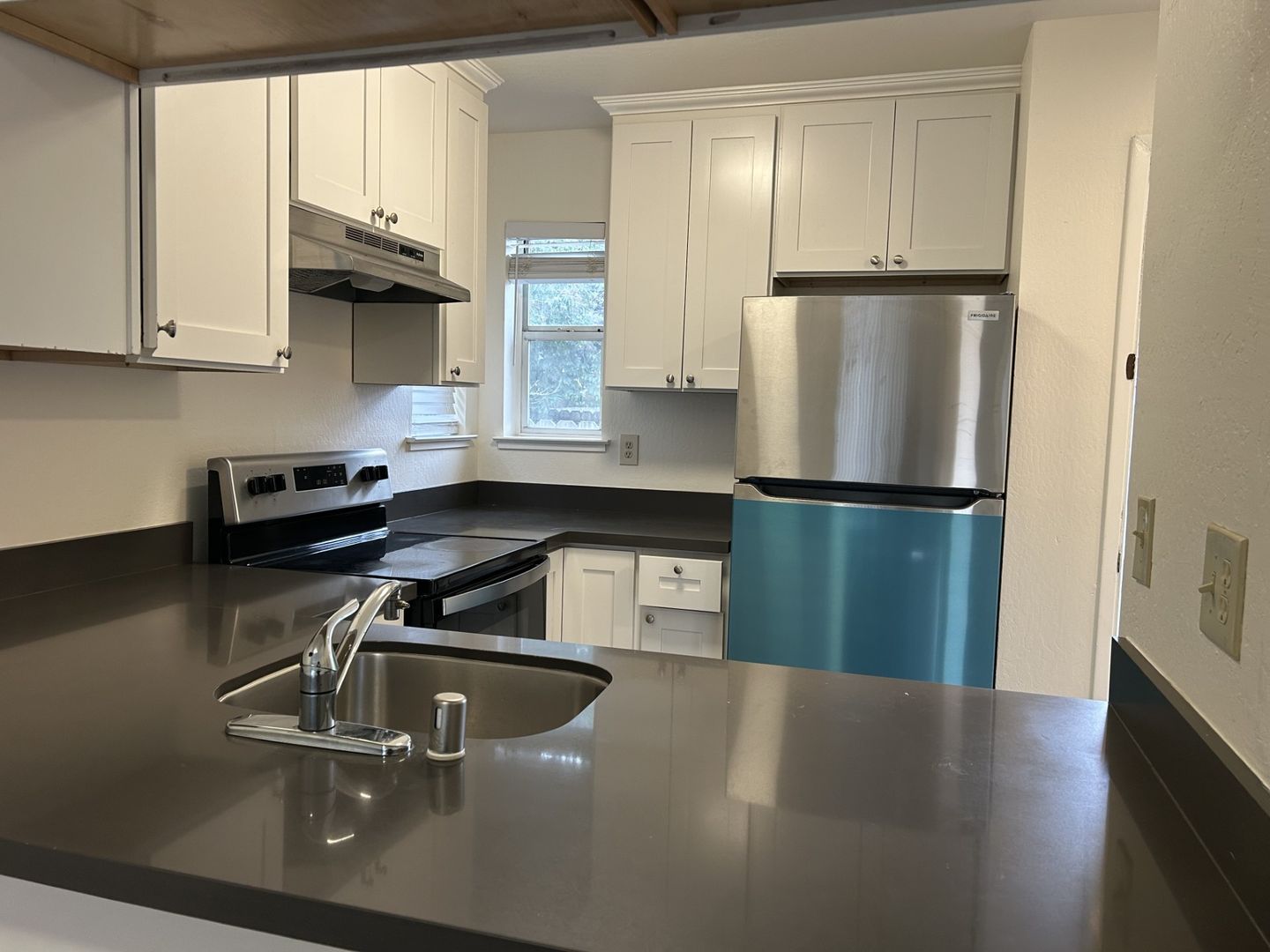 463 Coffield Ave - Napa - California - 2 bed, 1 bath rental property