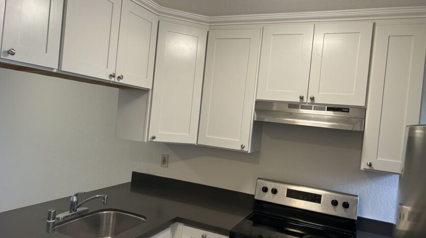 463 Coffield Ave - Napa - California - 2 bed, 1 bath rental property