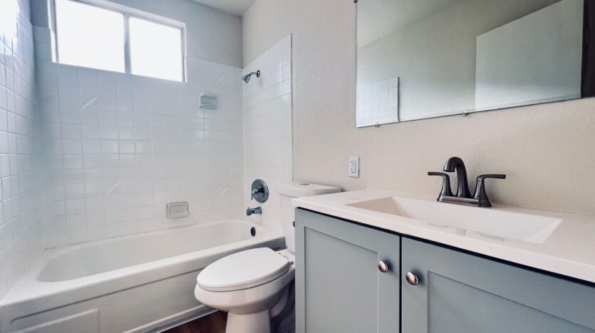 4665 Cherokee Avenue #10 - San Diego - California - 1 bed, 1 bath rental property