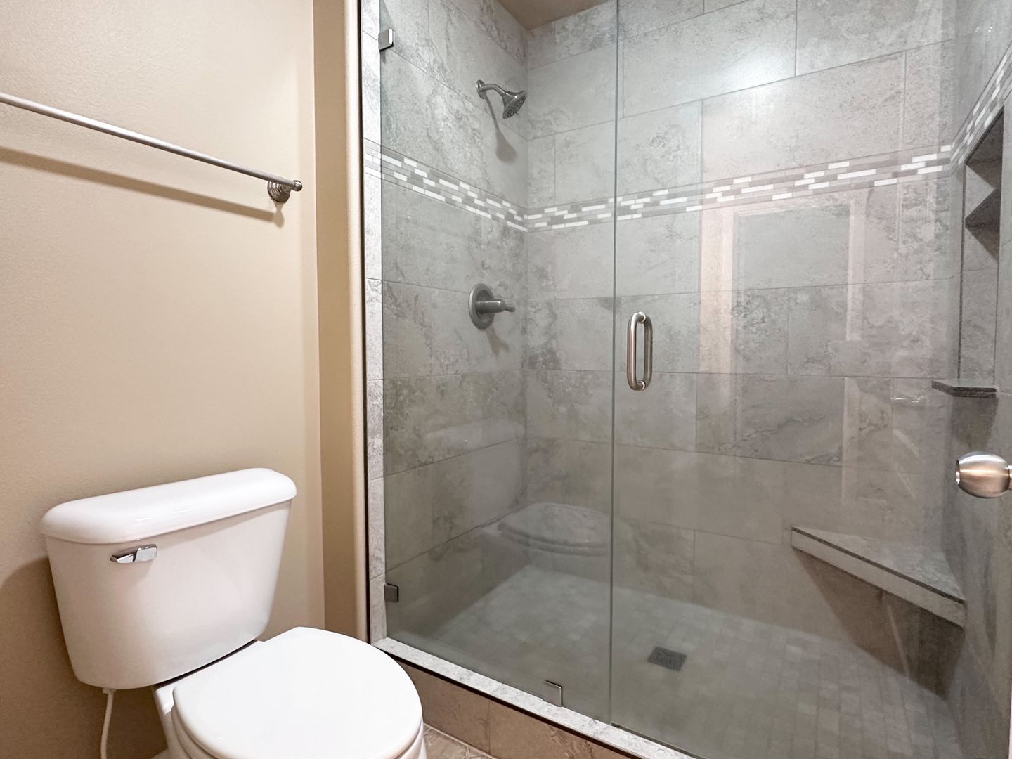 467 NW 27th St - Redmond - Oregon - 3 bed, 2.5 bath rental property