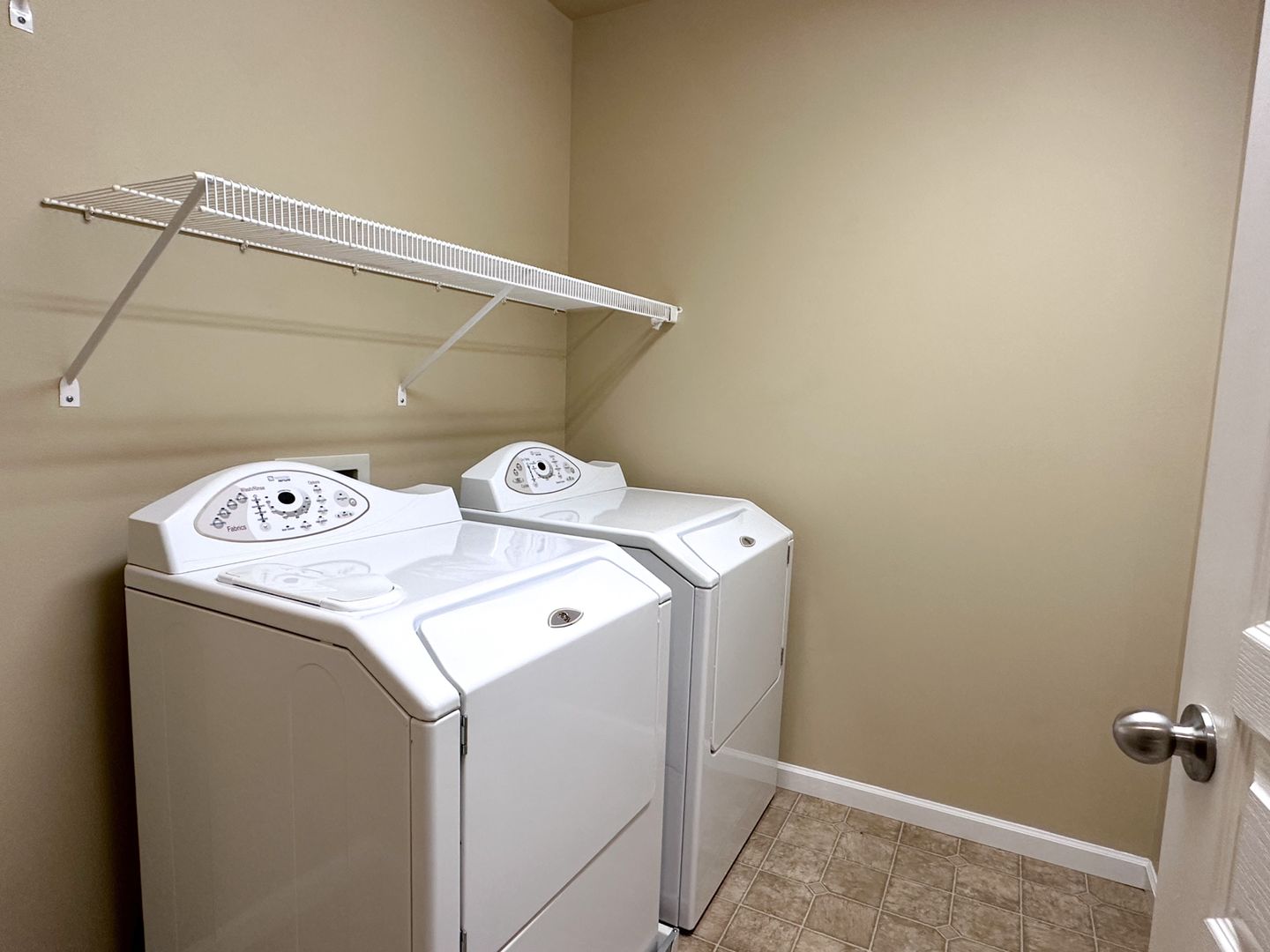 467 NW 27th St - Redmond - Oregon - 3 bed, 2.5 bath rental property