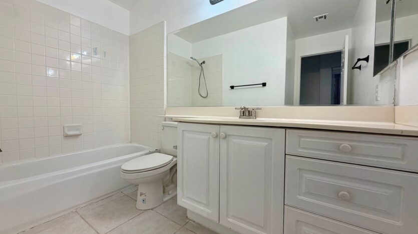 4905 Santo Dr - Oak Park - California - 3 bed, 2.5 bath rental property