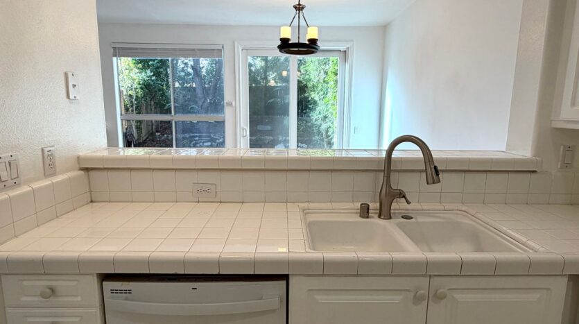 4905 Santo Dr - Oak Park - California - 3 bed, 2.5 bath rental property