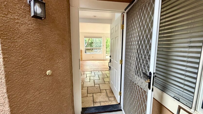 4905 Santo Dr - Oak Park - California - 3 bed, 2.5 bath rental property