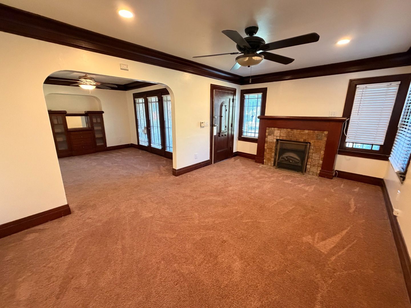 4914 10th Avenue - Los Angeles - California - 2 bed, 1 bath rental property