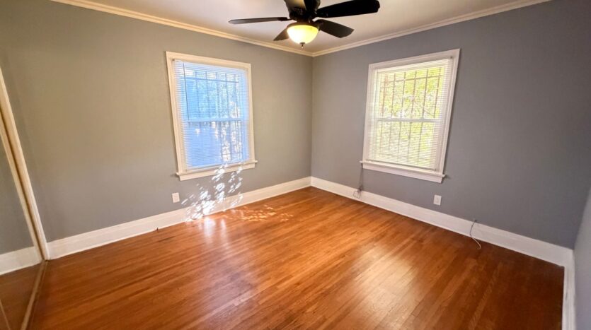 4914 10th Avenue - Los Angeles - California - 2 bed, 1 bath rental property