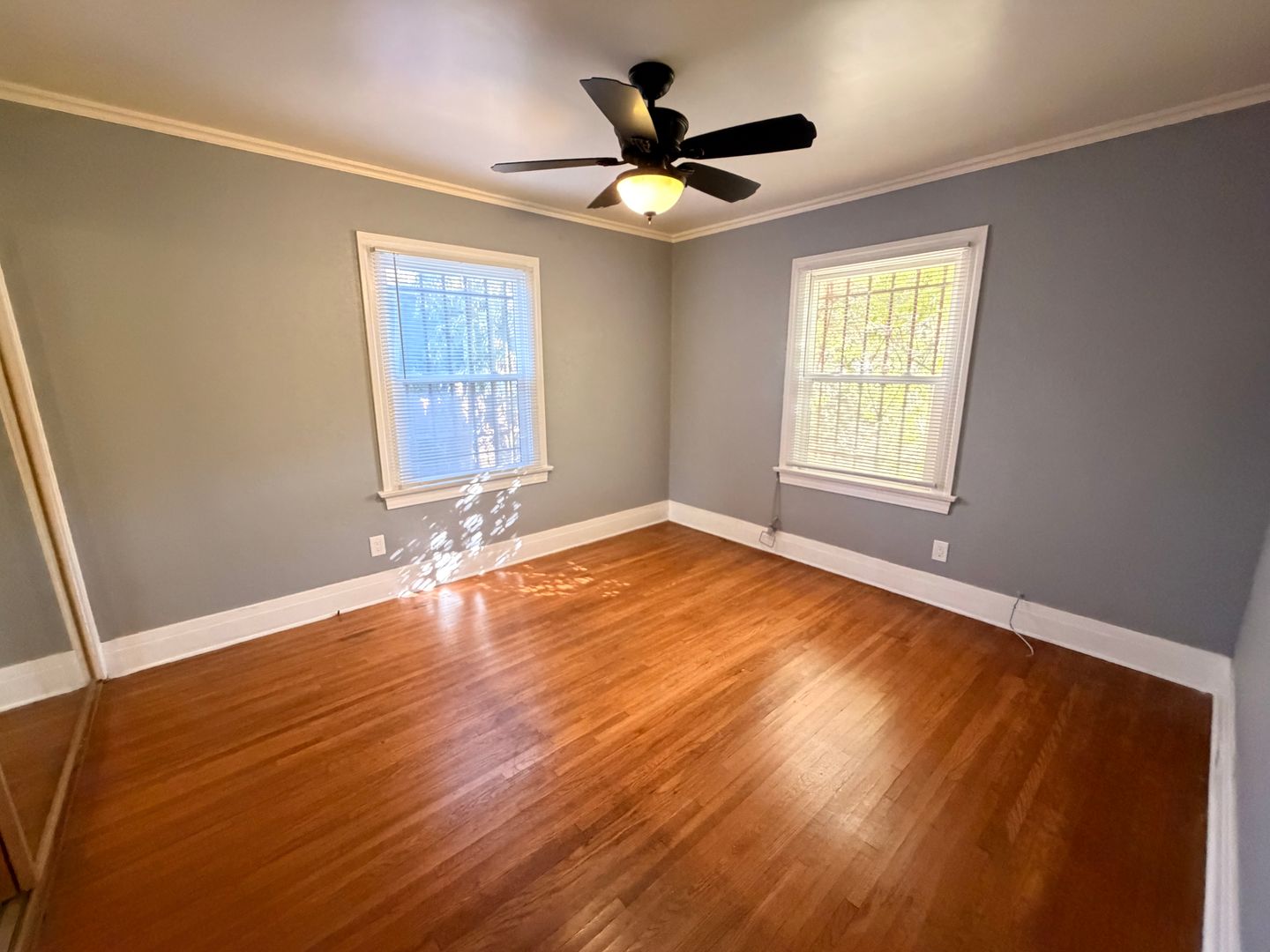 4914 10th Avenue - Los Angeles - California - 2 bed, 1 bath rental property