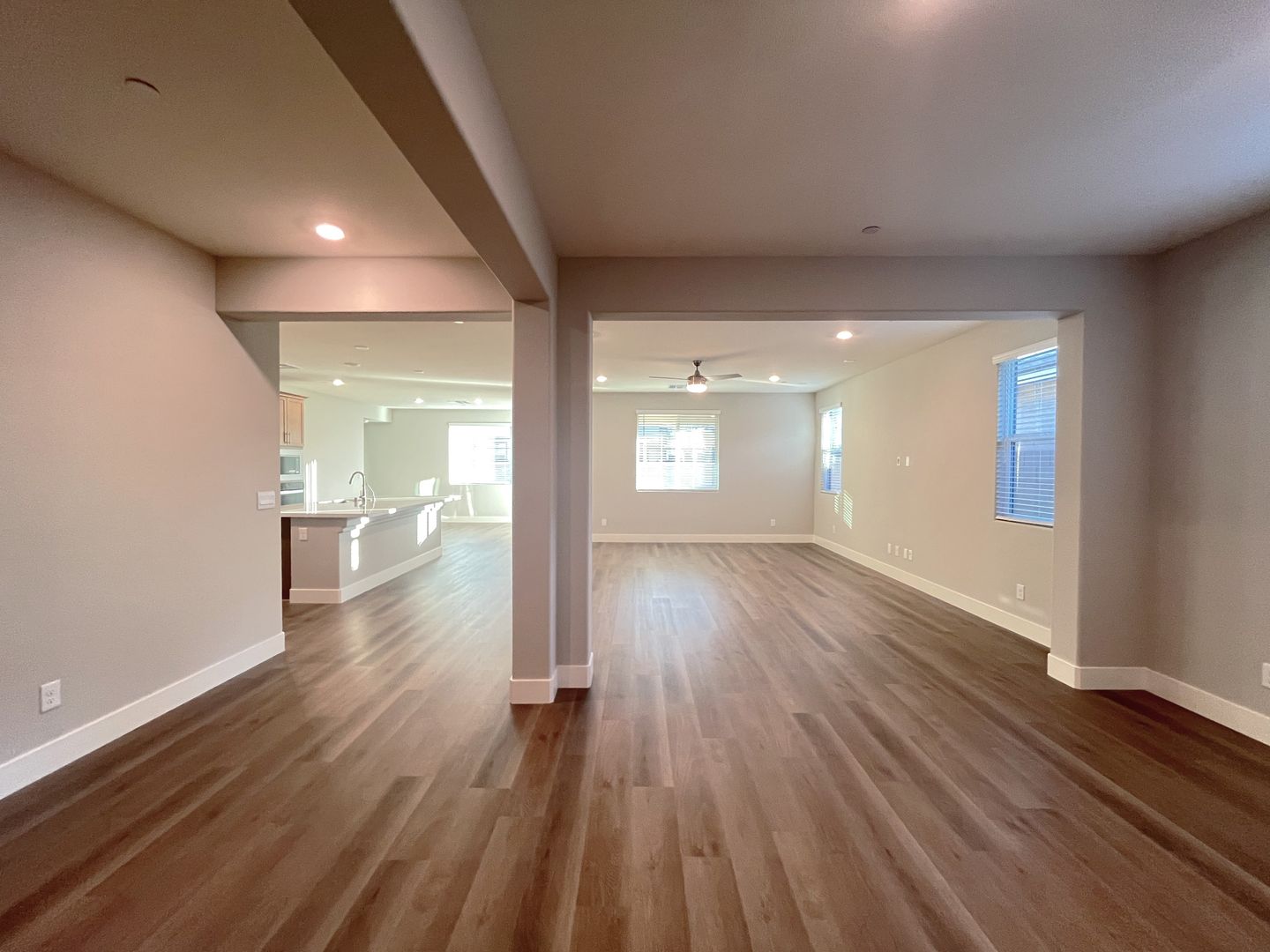 497 Chestnut Falcon ave - Henderson - Nevada - 4 bed, 3 bath rental property