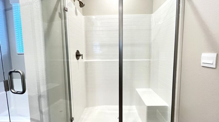 497 Chestnut Falcon ave - Henderson - Nevada - 4 bed, 3 bath rental property