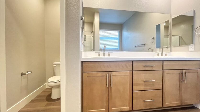 497 Chestnut Falcon ave - Henderson - Nevada - 4 bed, 3 bath rental property