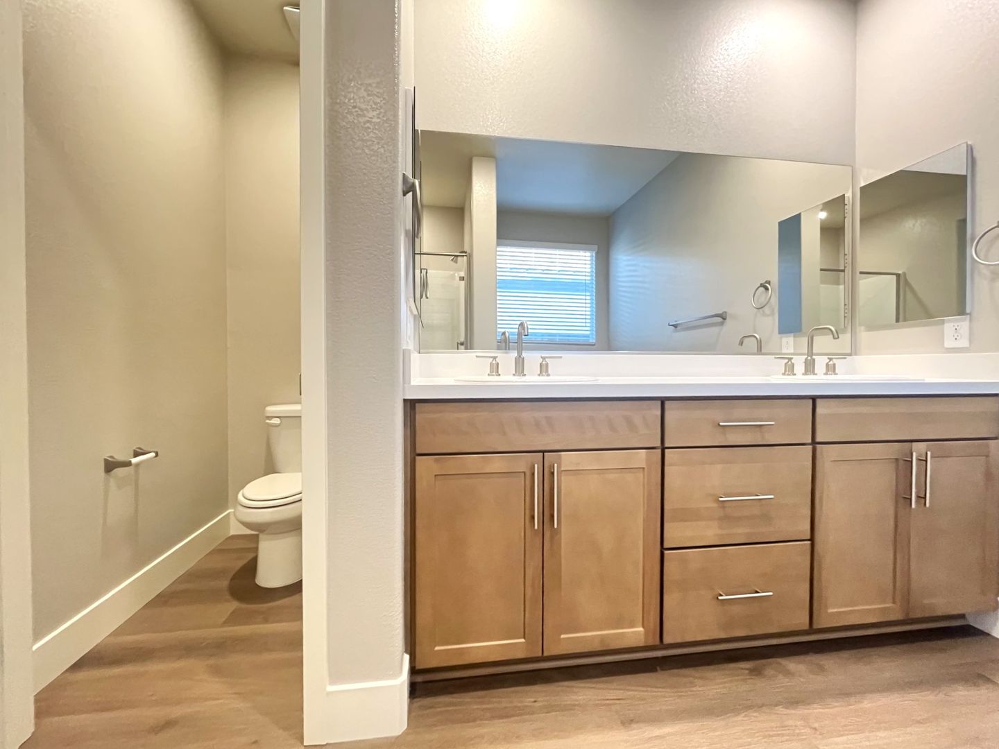 497 Chestnut Falcon ave - Henderson - Nevada - 4 bed, 3 bath rental property