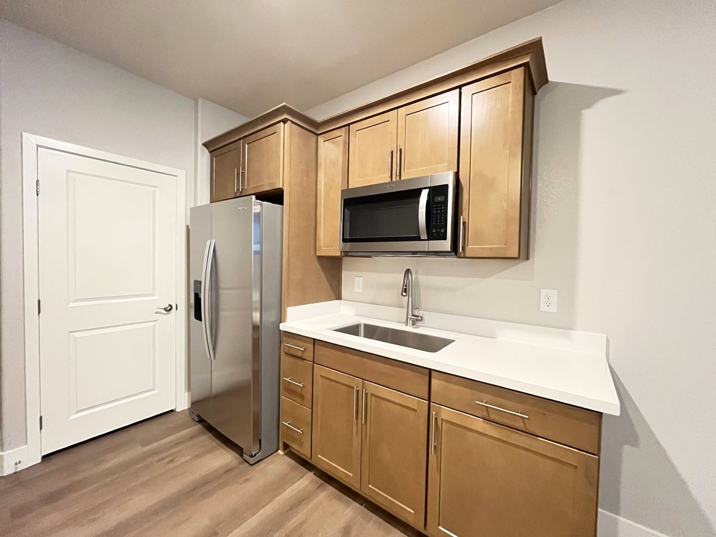 497 Chestnut Falcon ave - Henderson - Nevada - 4 bed, 3 bath rental property