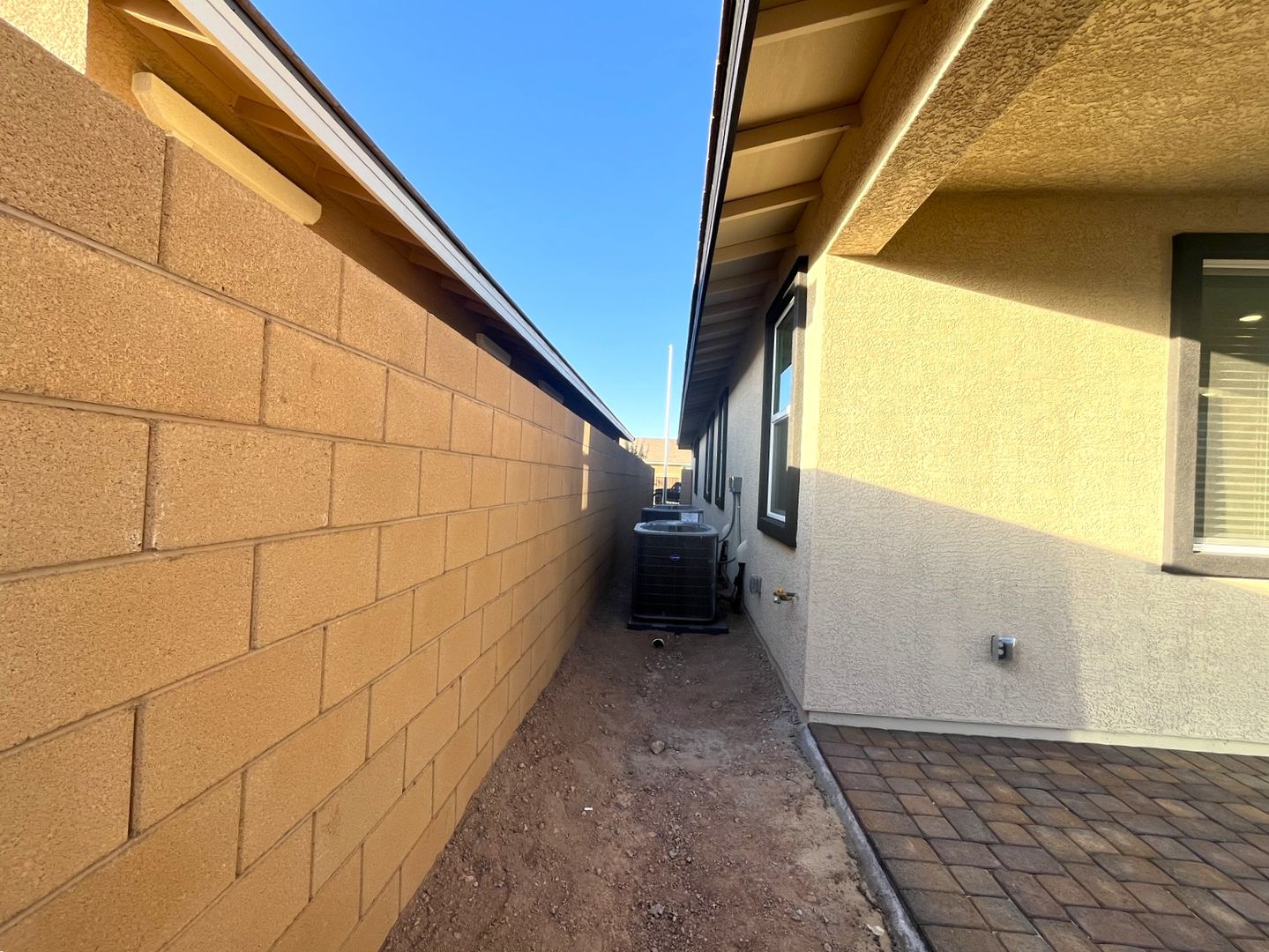 497 Chestnut Falcon ave - Henderson - Nevada - 4 bed, 3 bath rental property