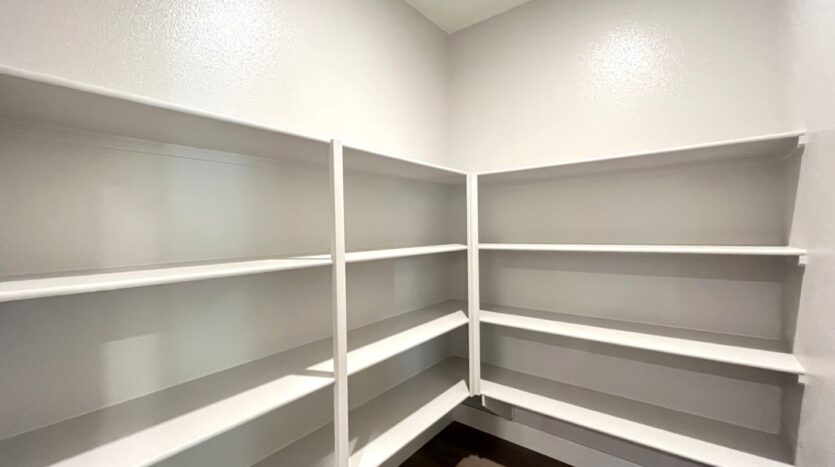 497 Chestnut Falcon ave - Henderson - Nevada - 4 bed, 3 bath rental property