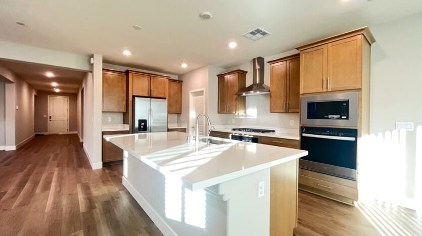 497 Chestnut Falcon ave - Henderson - Nevada - 4 bed, 3 bath rental property