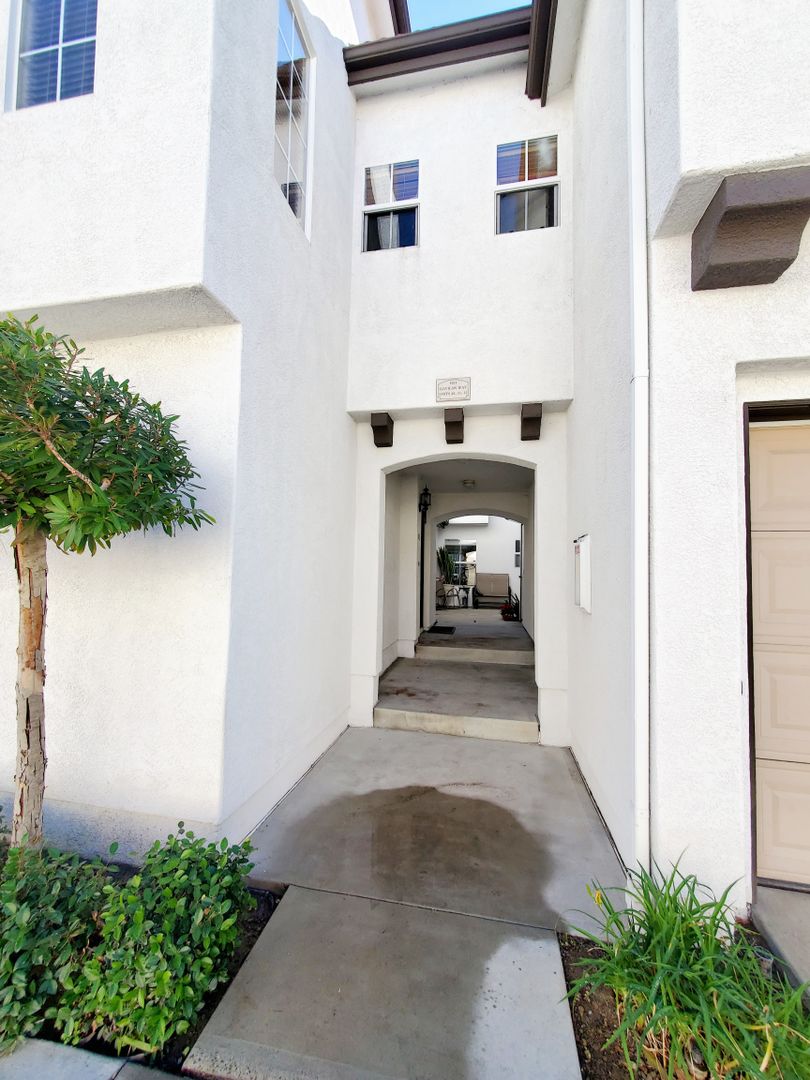 5025 Gavilan Way #48 - Oceanside - California - 2 bed, 2 bath rental property