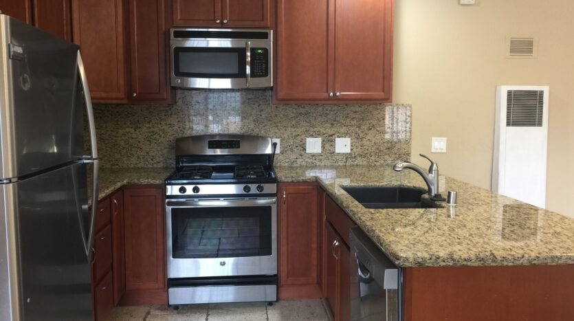 5065 W. Point Loma Blvd -G - San Diego - California - 1 bed, 1 bath rental property