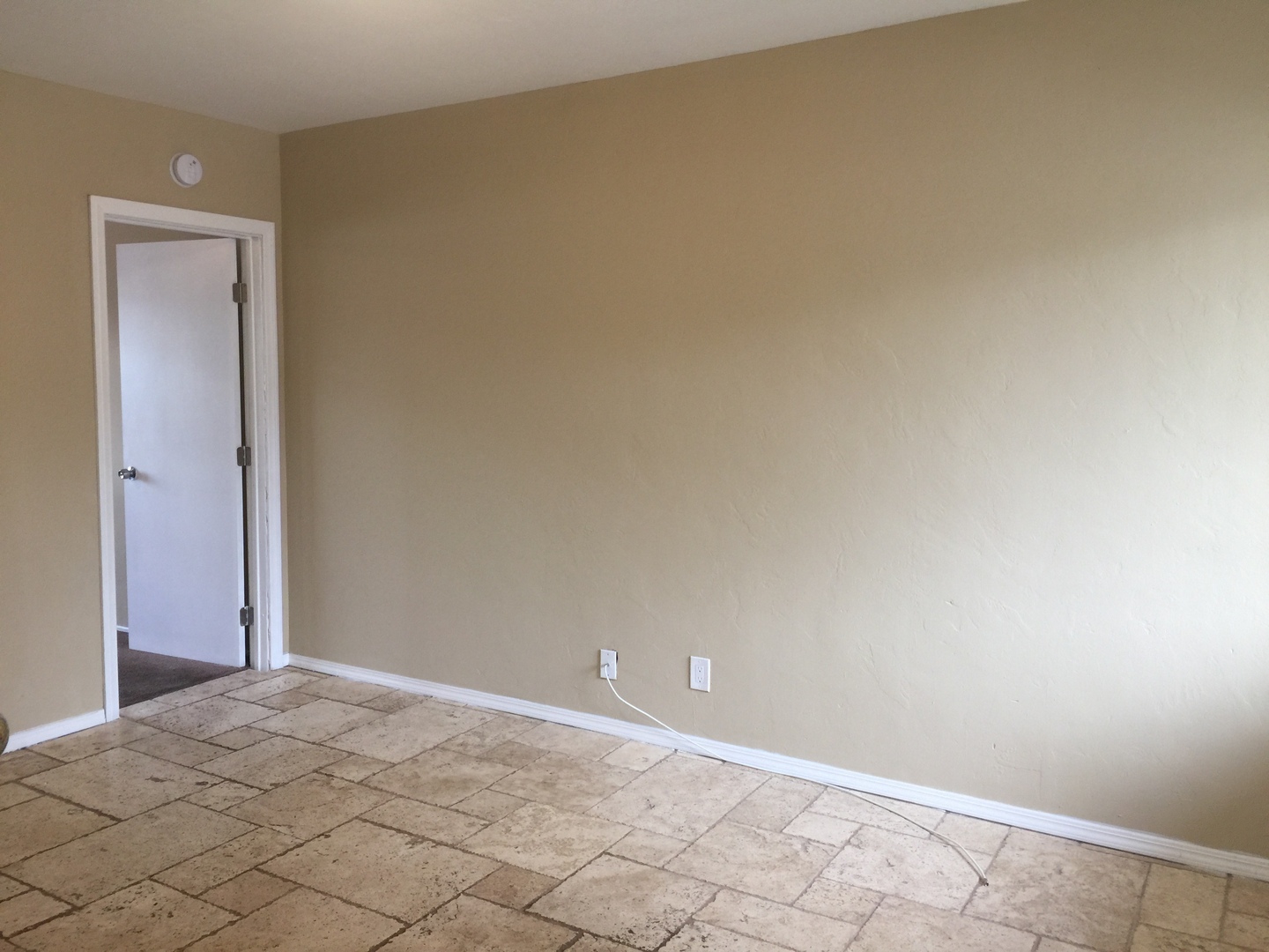 5065 W. Point Loma Blvd -G - San Diego - California - 1 bed, 1 bath rental property