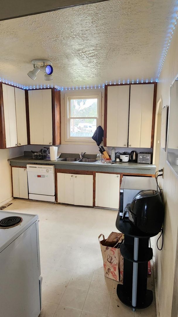 515 Carolina St - Bellingham - Washington - 5 bed, 1 bath rental property