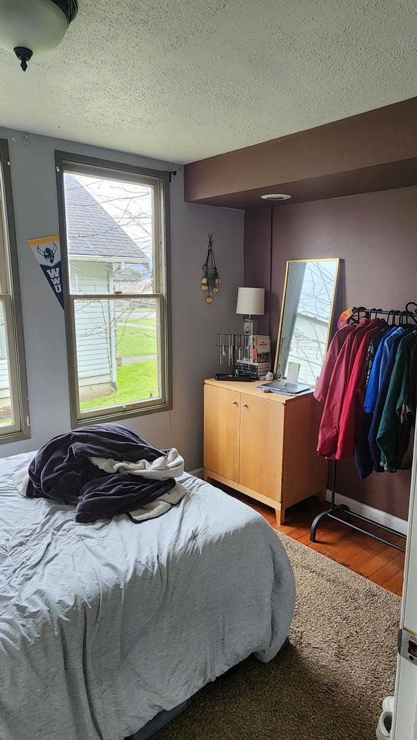 515 Carolina St - Bellingham - Washington - 5 bed, 1 bath rental property