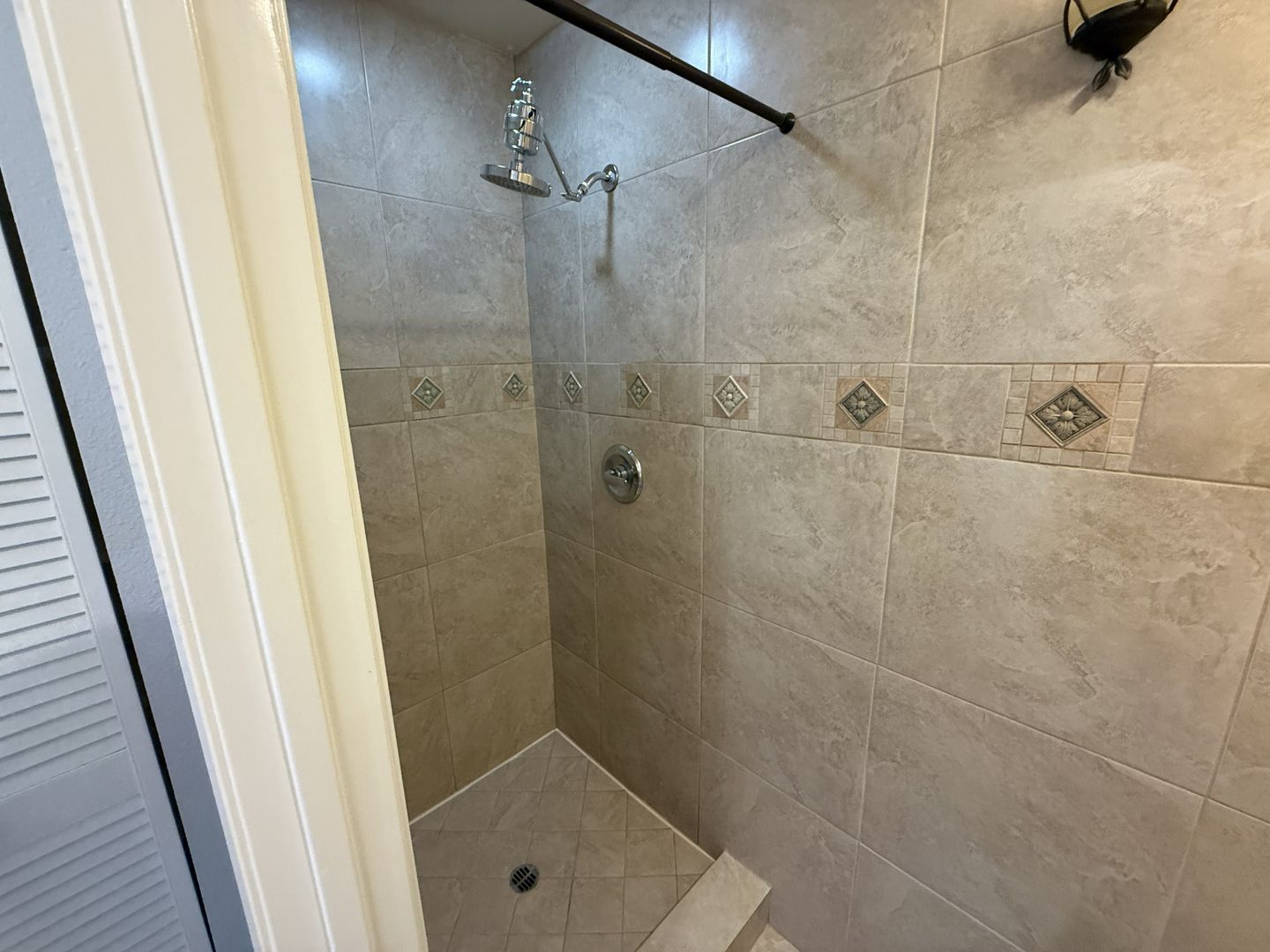 541 Burchett St - Glendale - California - 2 bed, 2.5 bath rental property