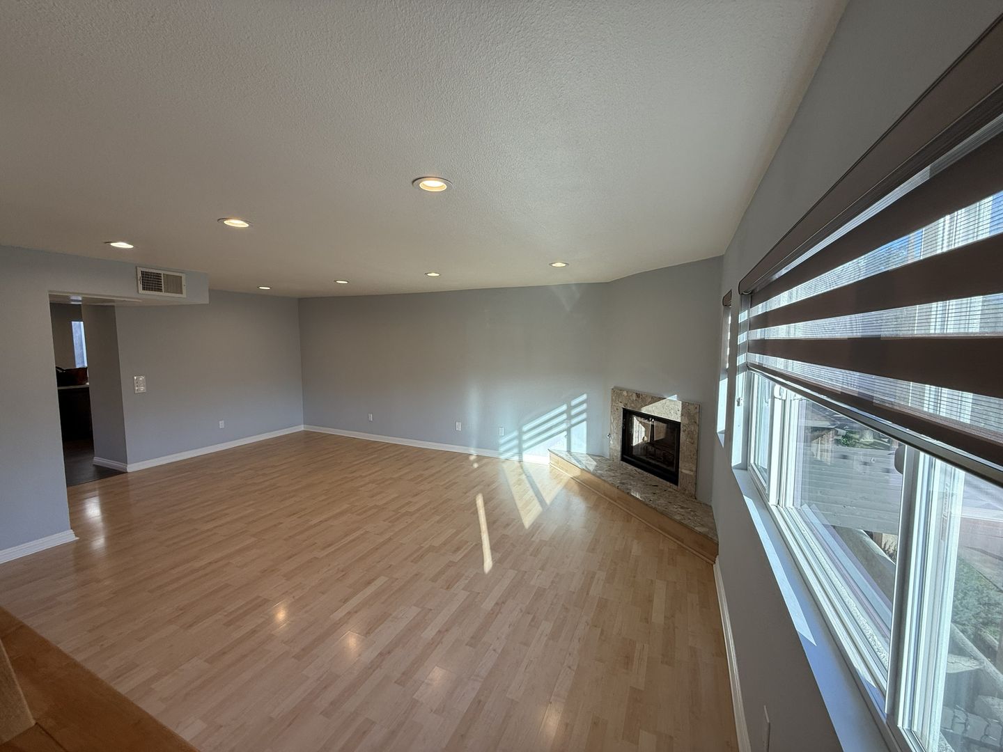 541 Burchett St - Glendale - California - 2 bed, 2.5 bath rental property
