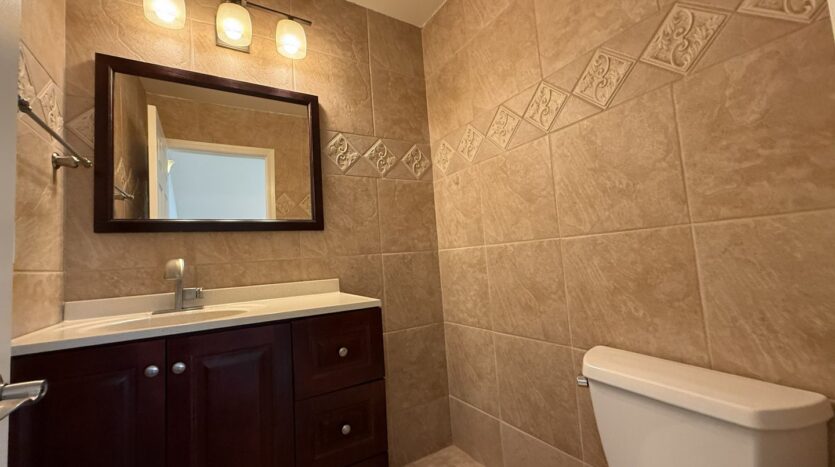 541 Burchett St - Glendale - California - 2 bed, 2.5 bath rental property