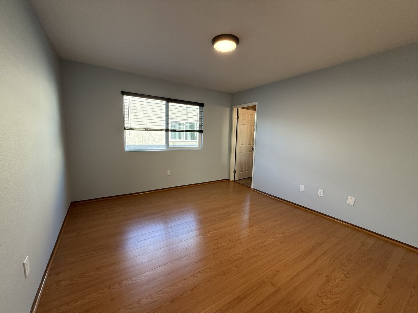 541 Burchett St - Glendale - California - 2 bed, 2.5 bath rental property