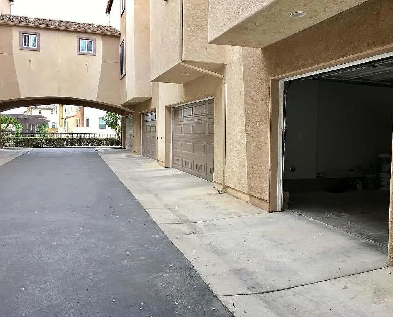 566 Almond Road - San Marcos - California - 2 bed, 3 bath rental property