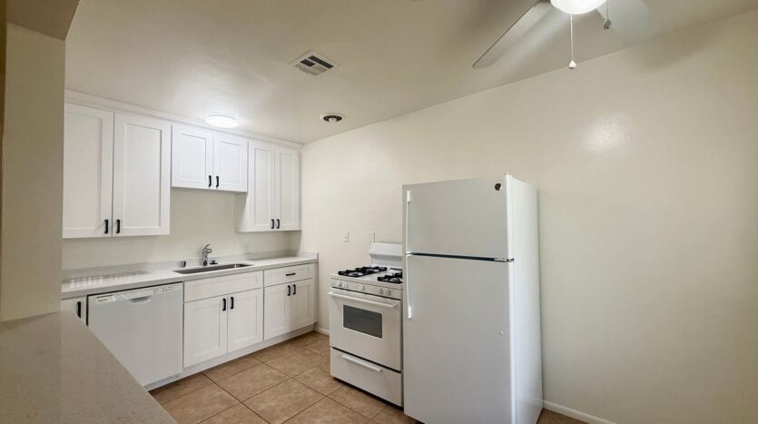 579 S Highland Drive - 04 - Palm Springs - California - 1 bed, 1 bath rental property