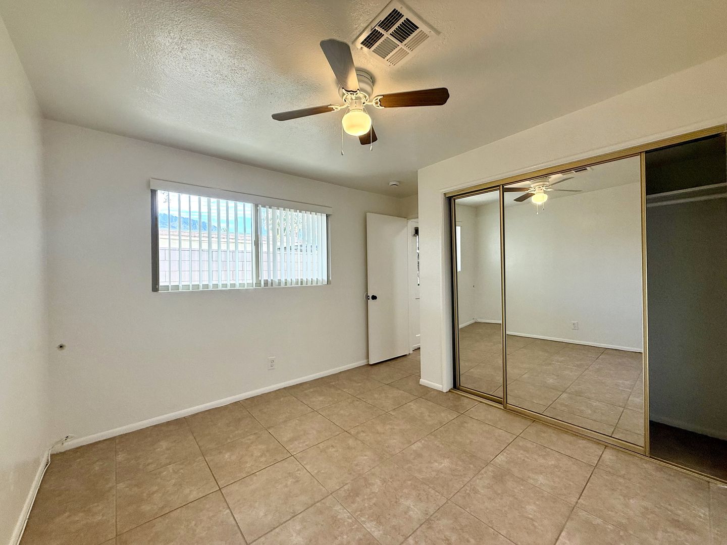 579 S Highland Drive - 04 - Palm Springs - California - 1 bed, 1 bath rental property