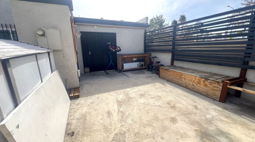 6020 Carmen Blvd - Las Vegas - Nevada - 1 bed, 1 bath rental property