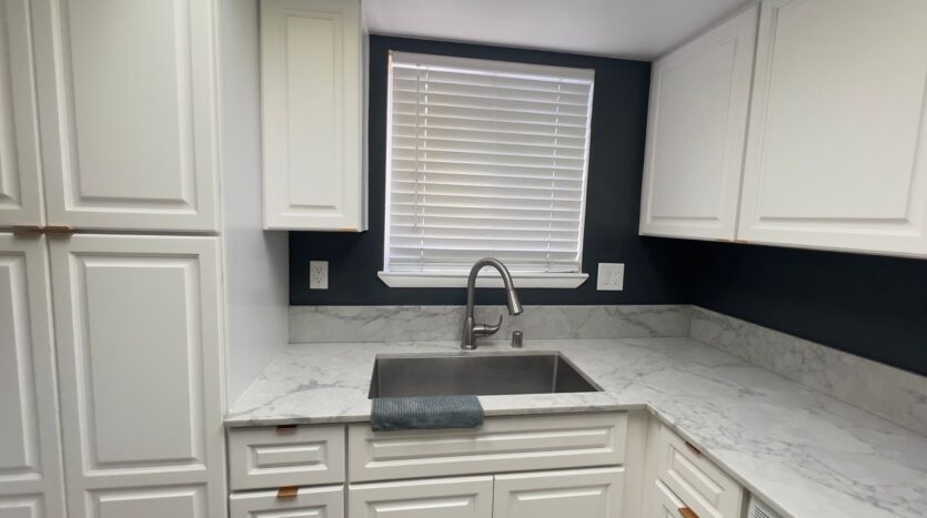6020 Carmen Blvd - Las Vegas - Nevada - 1 bed, 1 bath rental property