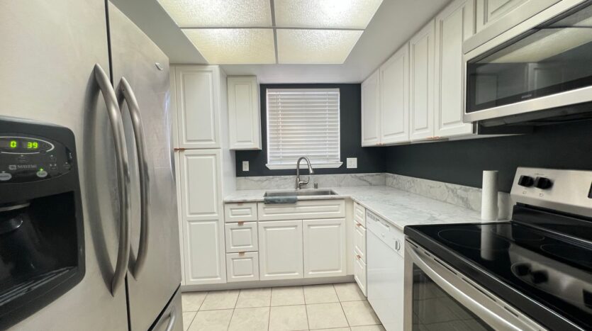 6020 Carmen Blvd - Las Vegas - Nevada - 1 bed, 1 bath rental property