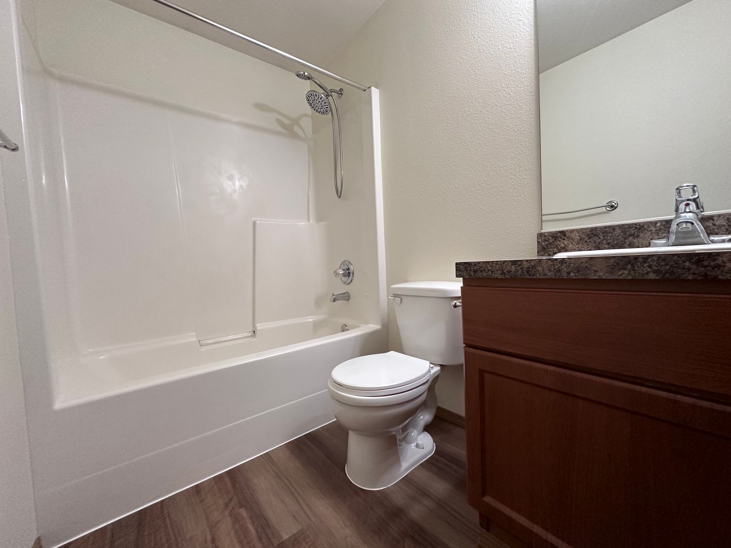 609 Lincoln Street - Fairview - Oregon - 3 bed, 2.5 bath rental property