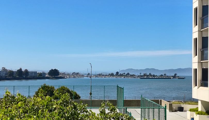 6363 Christie Ave #324 - Emeryville - California - 1 bed, 1 bath rental property