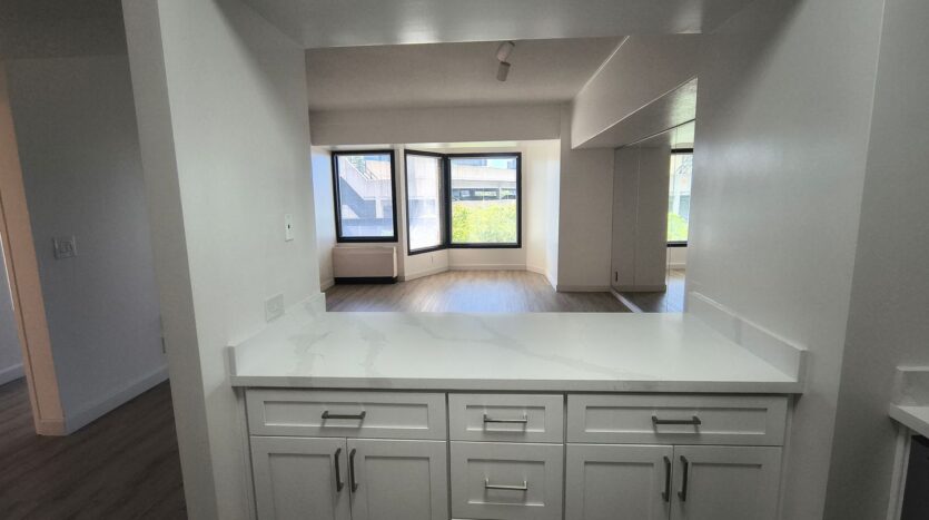 6363 Christie Ave #324 - Emeryville - California - 1 bed, 1 bath rental property