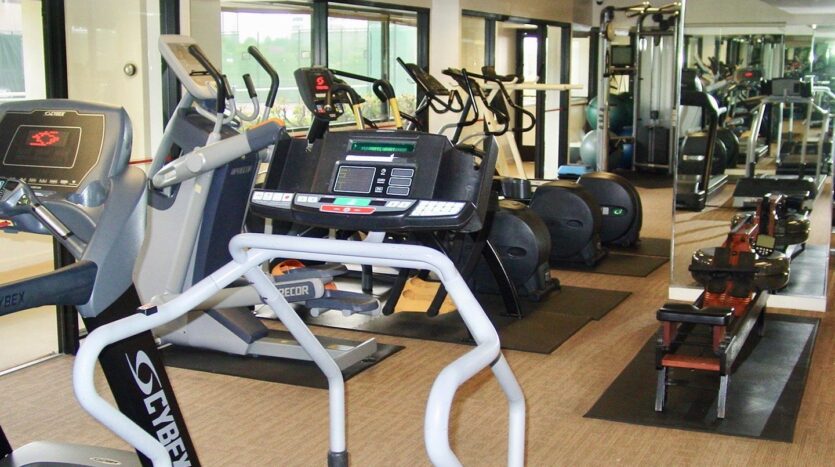 6363 Christie Ave #324 - Emeryville - California - 1 bed, 1 bath rental property