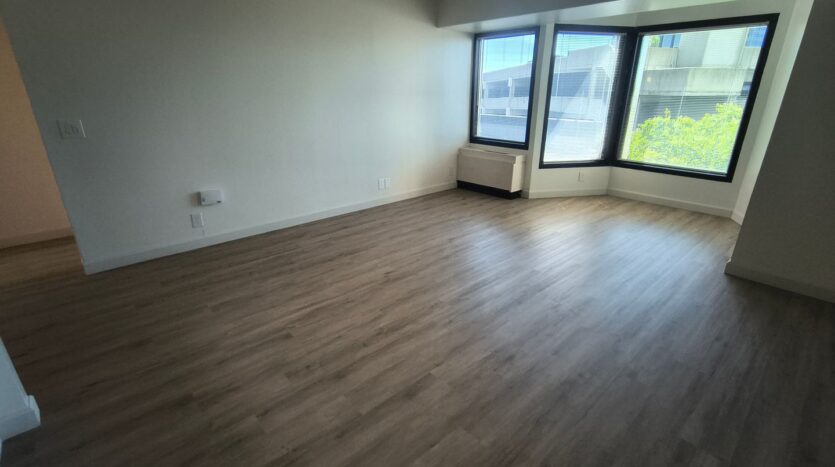 6363 Christie Ave #324 - Emeryville - California - 1 bed, 1 bath rental property