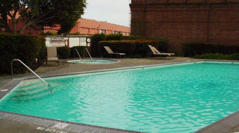 6363 Christie Ave #324 - Emeryville - California - 1 bed, 1 bath rental property