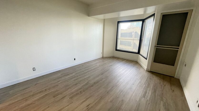 6363 Christie Ave #324 - Emeryville - California - 1 bed, 1 bath rental property