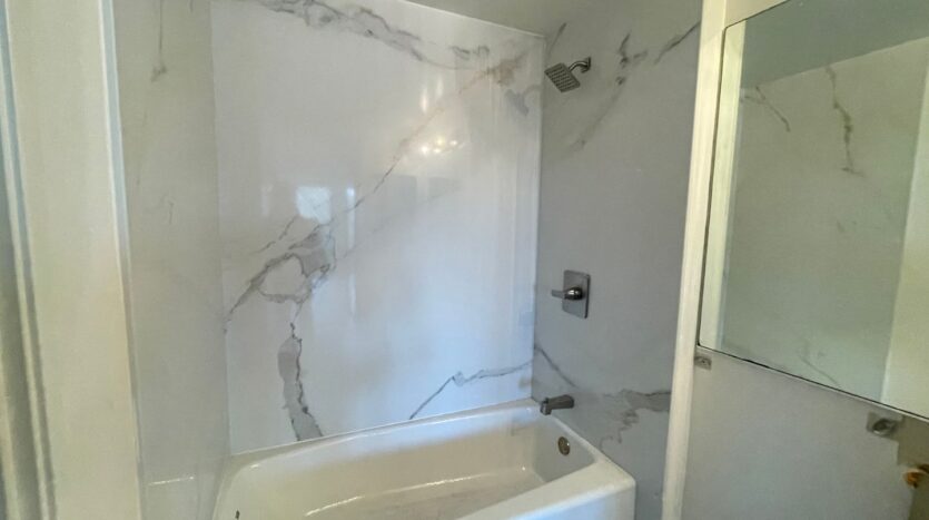 6363 Christie Ave #324 - Emeryville - California - 1 bed, 1 bath rental property