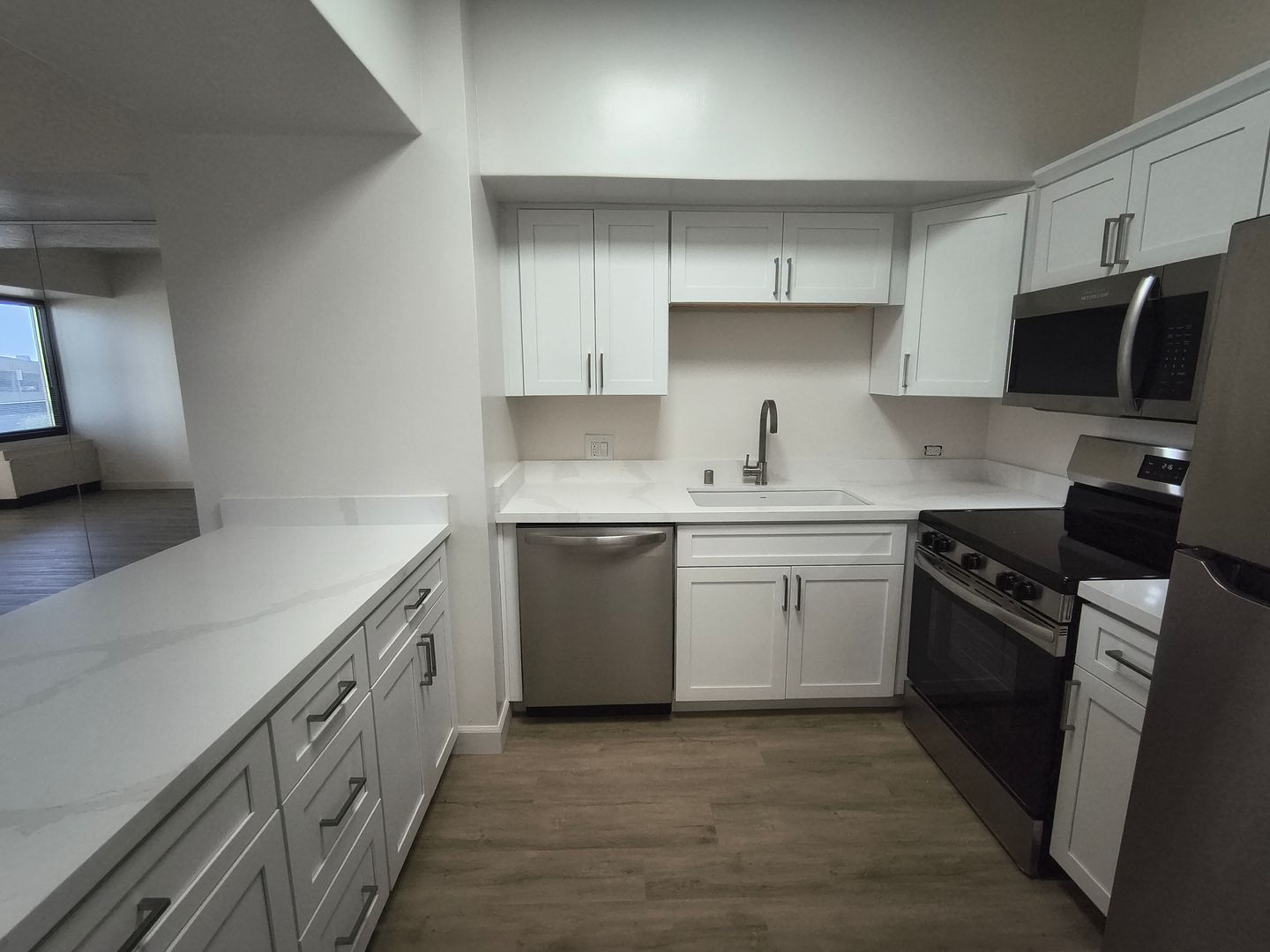 6363 Christie Ave #324 - Emeryville - California - 1 bed, 1 bath rental property